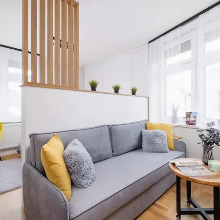 Apartamenty Warszauera Z Klimatyzacja Na Krakowskim Kazimierzu By Noclegi Renters Exterior foto