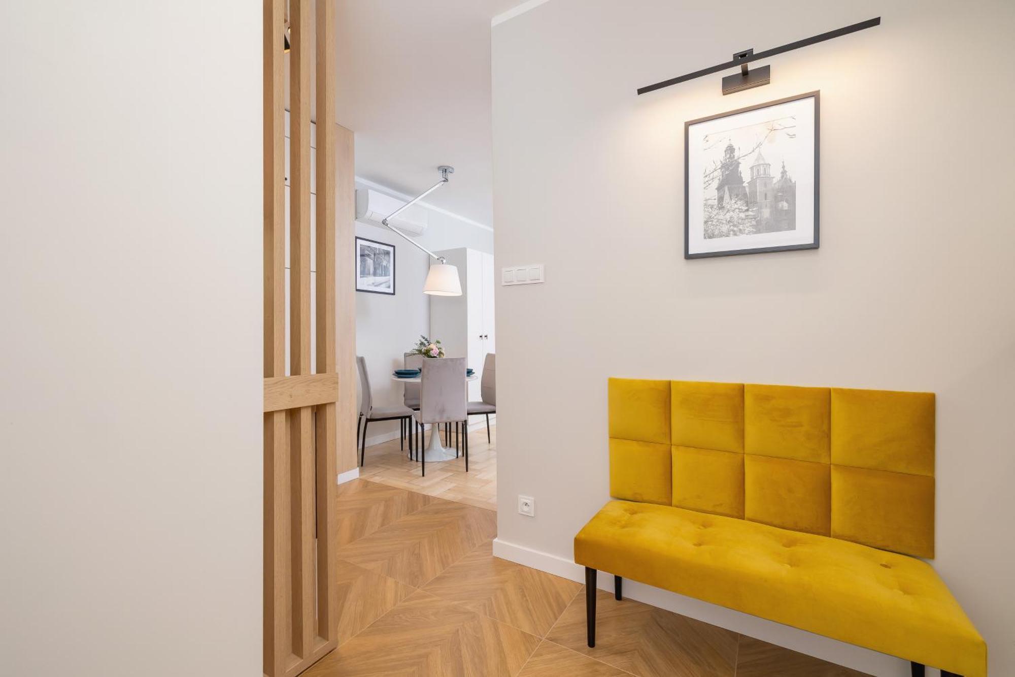 Warszauera Z Klimatyzacja Na Krakowskim Kazimierzu By Renters Apartment