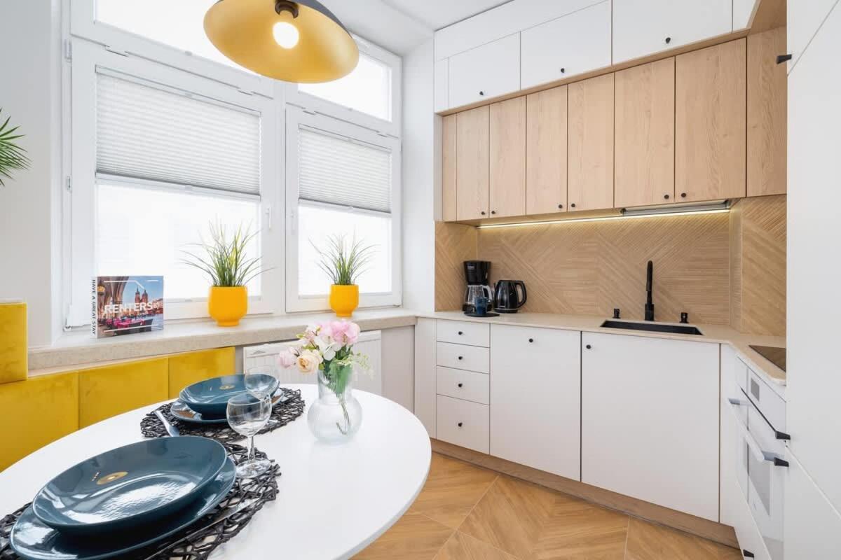 Warszauera Z Klimatyzacja Na Krakowskim Kazimierzu By Renters Krakow