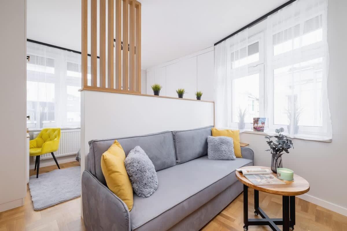 Apartment Warszauera Z Klimatyzacja Na Krakowskim Kazimierzu By Renters Krakow