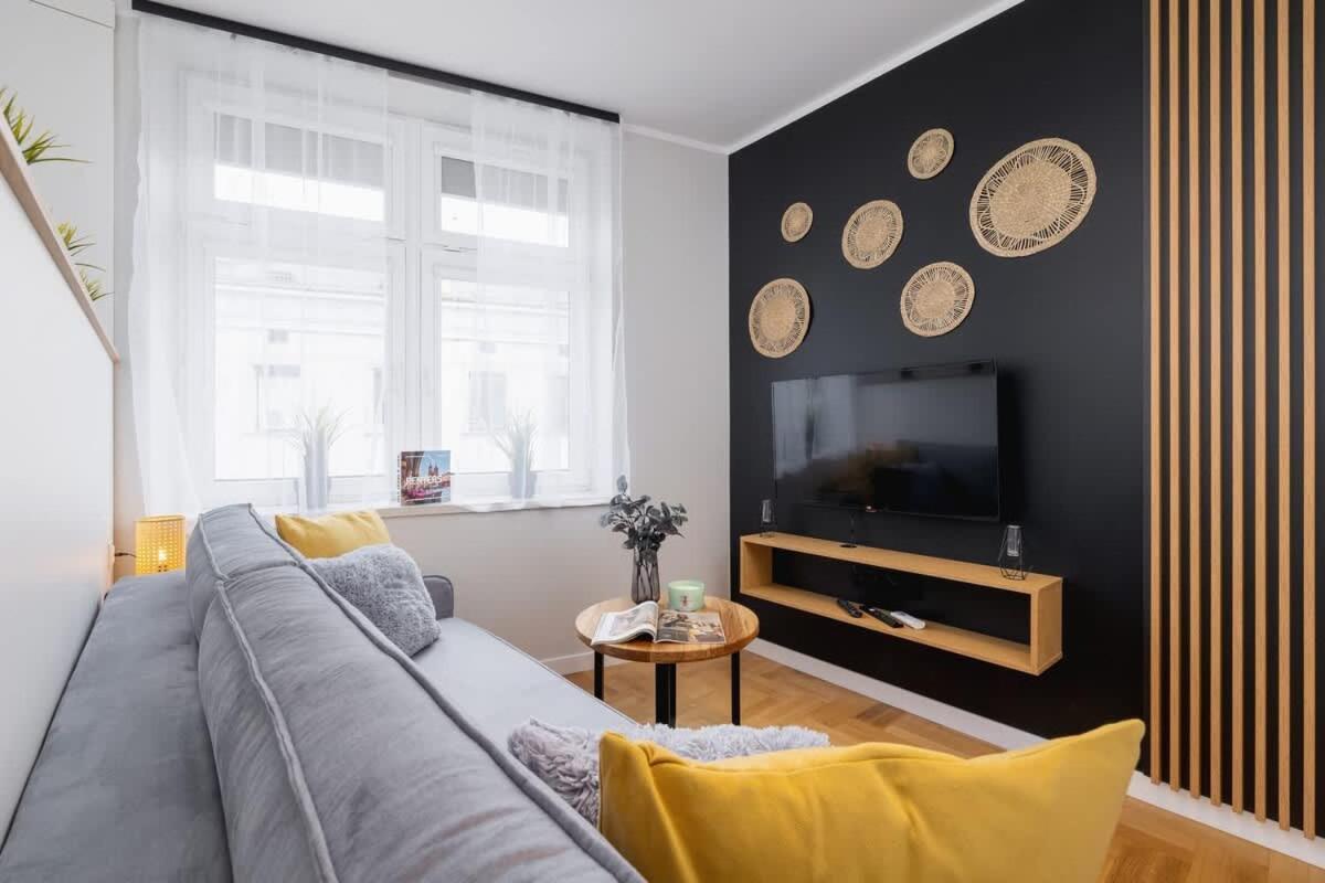 Warszauera Z Klimatyzacja Na Krakowskim Kazimierzu By Renters Apartment